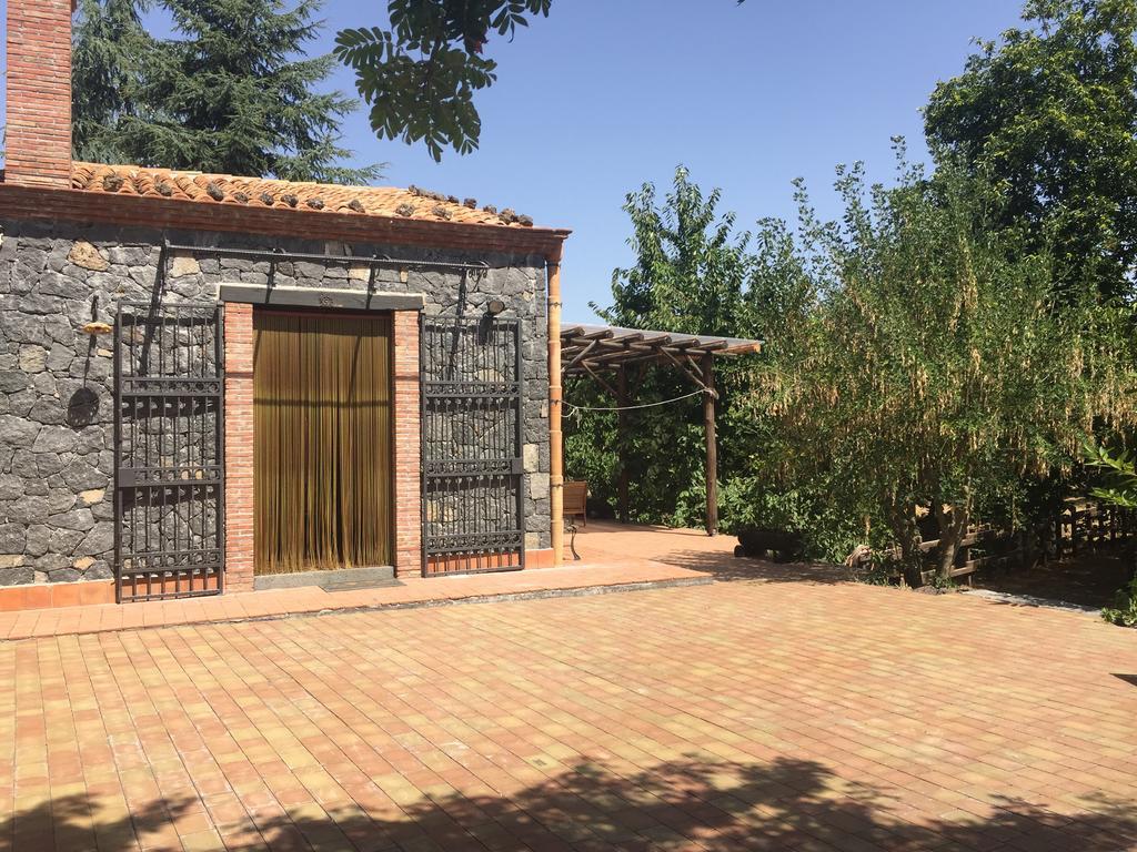 Casa Etna Villa Бронте Екстериор снимка